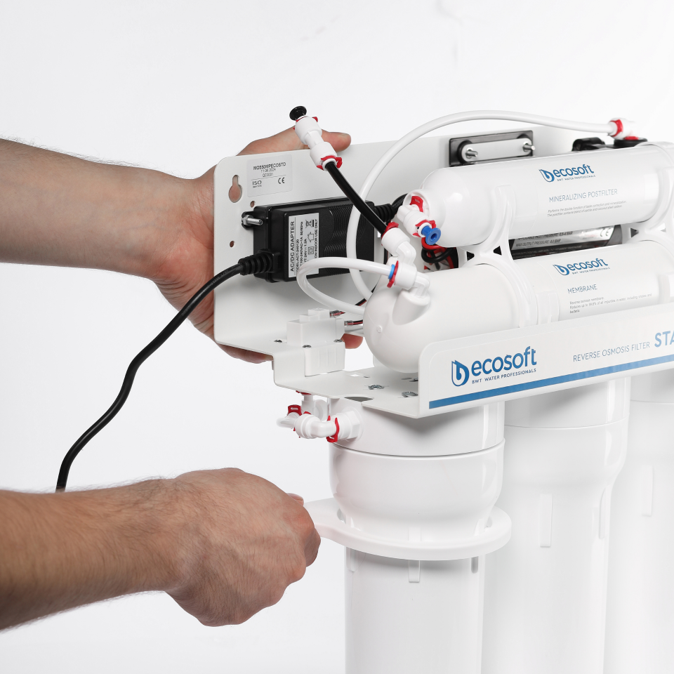 STANDARD PRO reverse osmosis filter with mineralization and pump