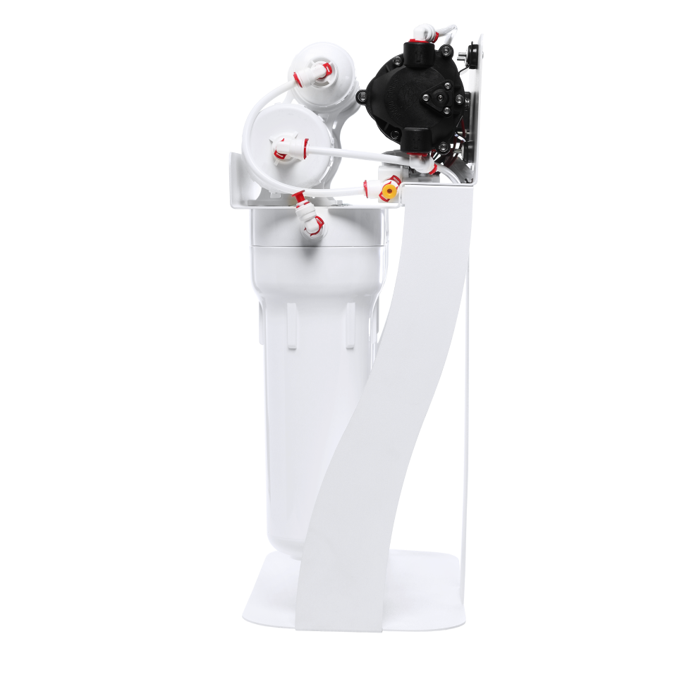 STANDARD PRO reverse osmosis filter with mineralization and pump on metal rack