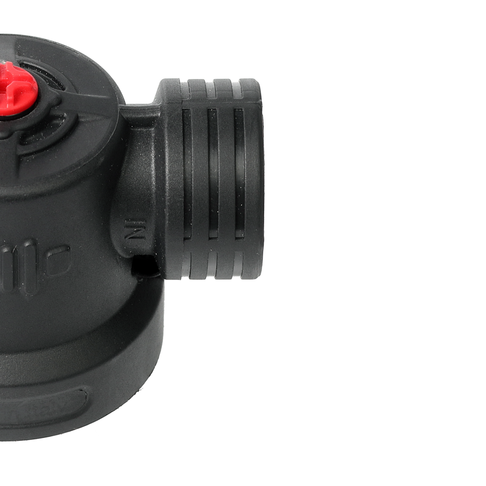 Self-Cleaning SAN filter with 304 stainless steel mesh cartridges. ½" F