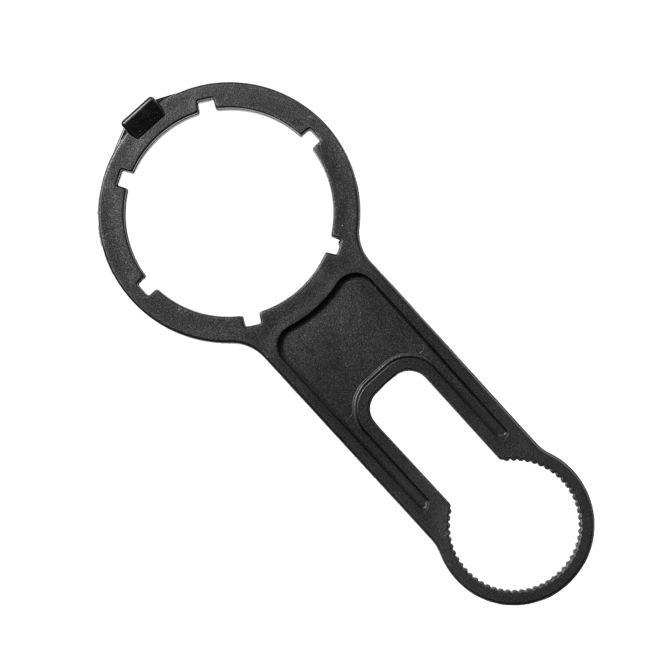 Self-Cleaning SAN filter with 304 stainless steel mesh cartridges. ½" F