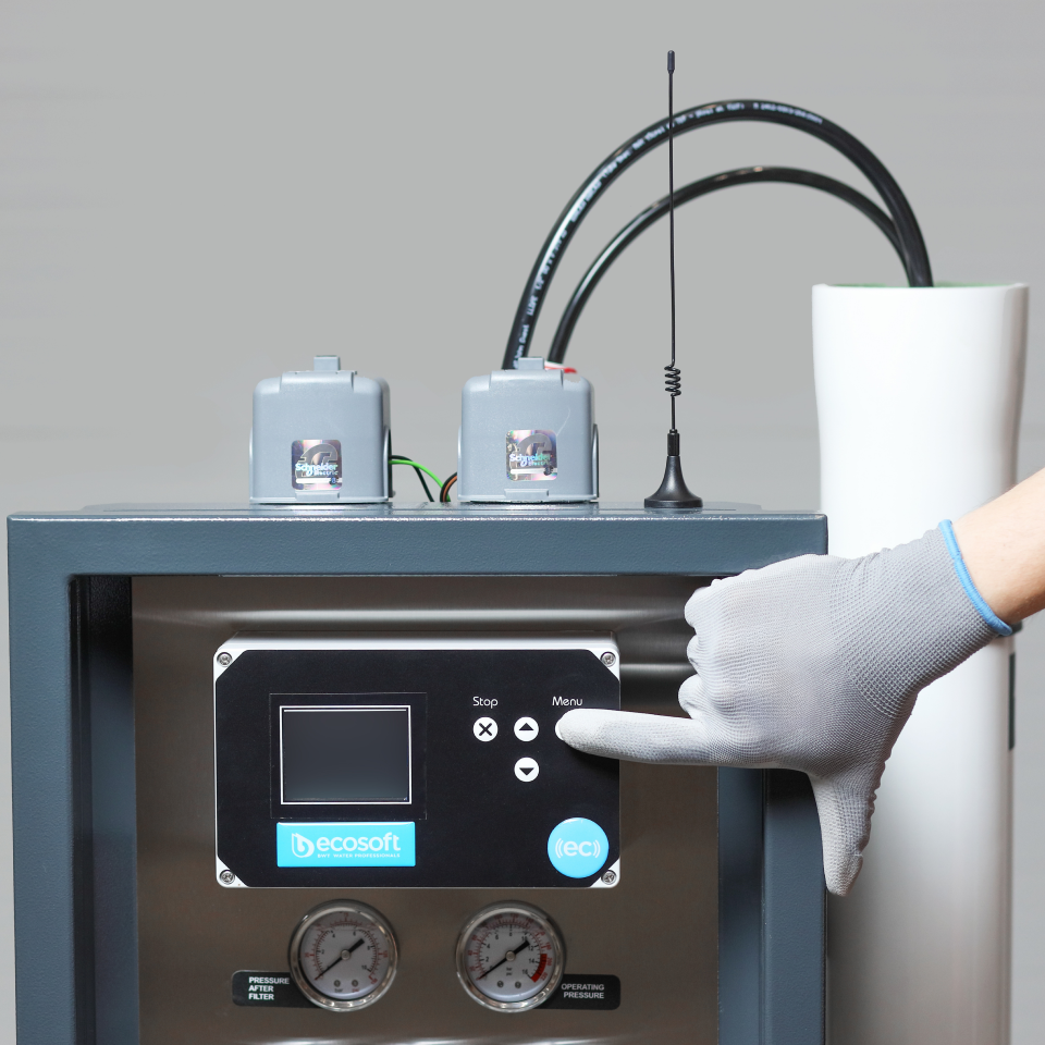 MO6500 IoT advanced 4" RO system with Econnect